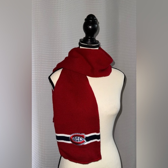 Montreal NHL Canadians Hockey League knitted red scarf - Picture 1 of 7